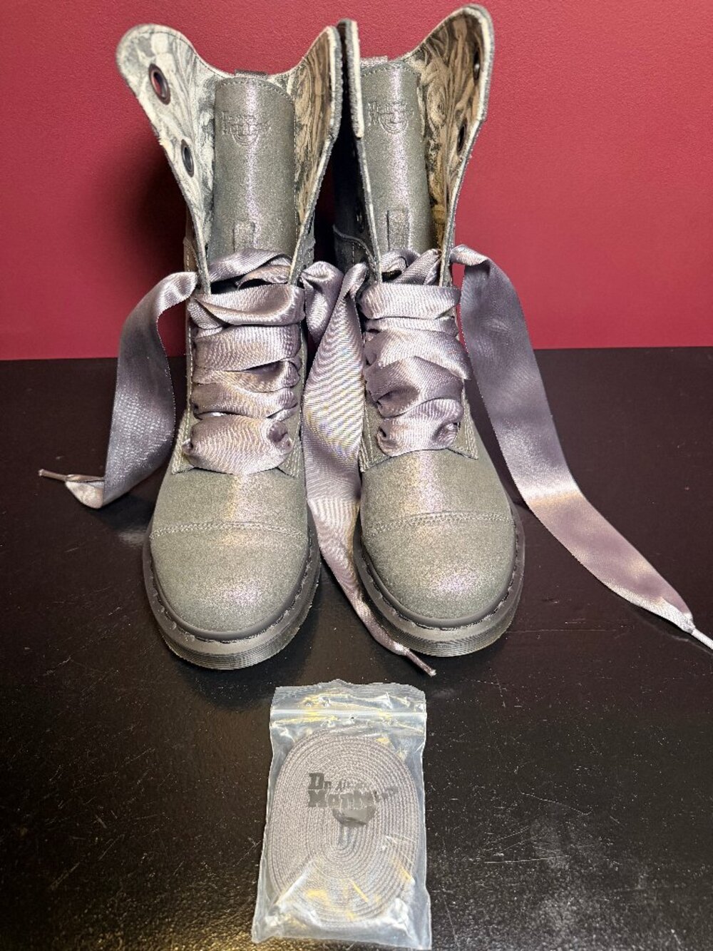 Dr. Martens Aimilie Lace Up Foldover Boot Size 7 - NWOB - Picture 10 of 13